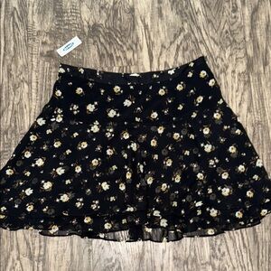 Old Navy Black and White Skater Mini Skirt